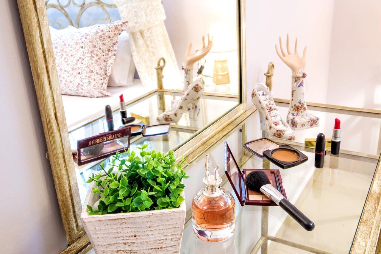 Golden Suites Ofrínion 외부 사진