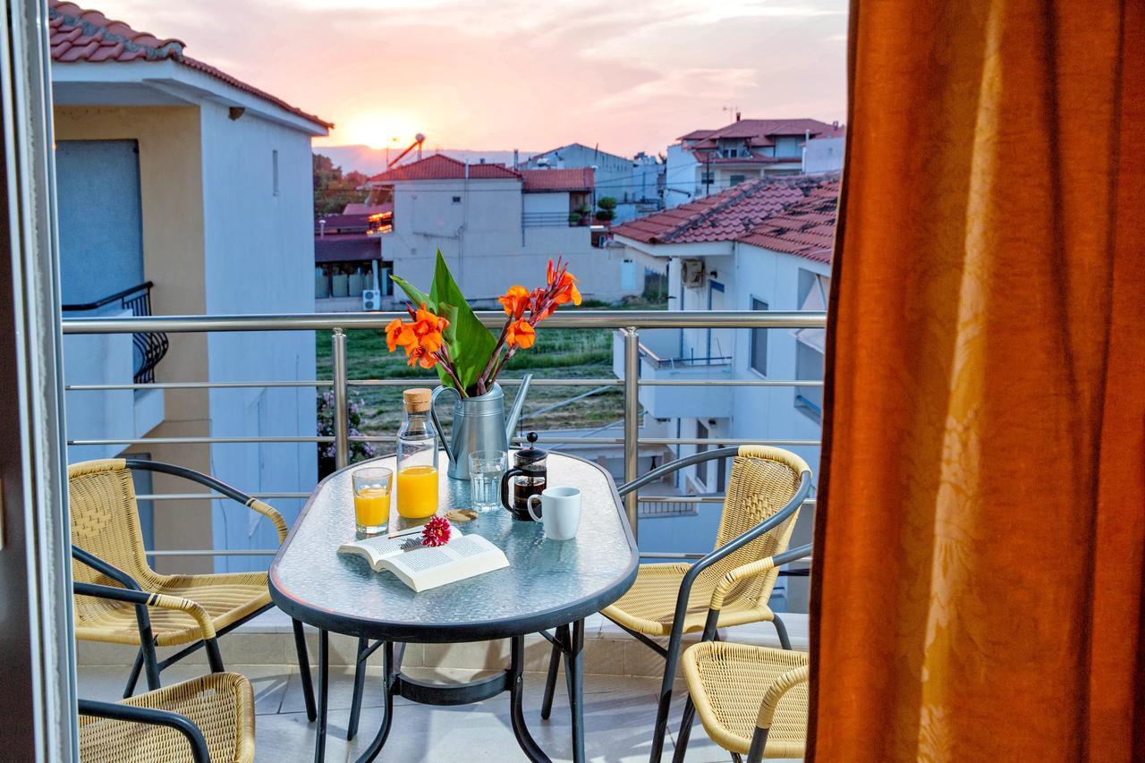 Golden Suites Ofrínion 외부 사진